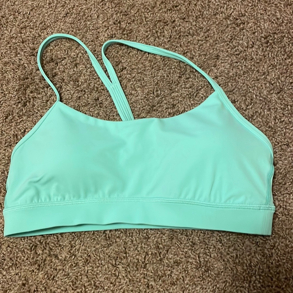 Lululemon wild mint sports bra flow Y nulu bra